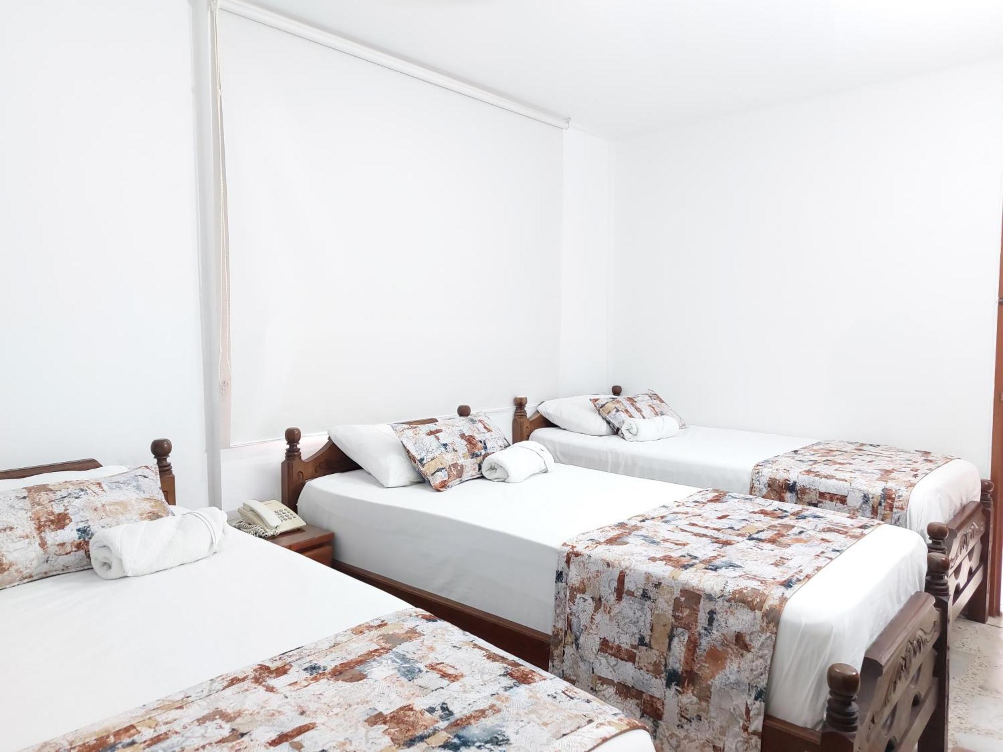 Hotel Steven Buenaventura Eksteriør billede