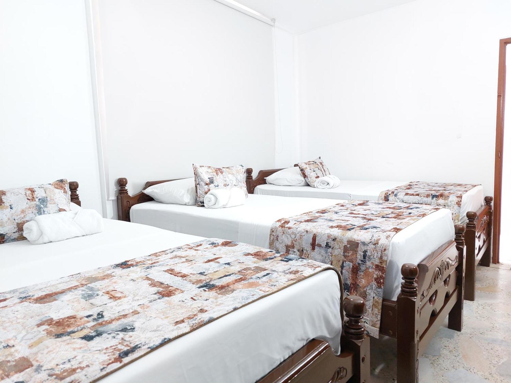 Hotel Steven Buenaventura Eksteriør billede