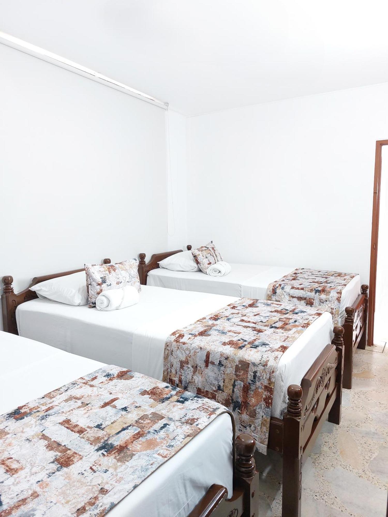 Hotel Steven Buenaventura Eksteriør billede